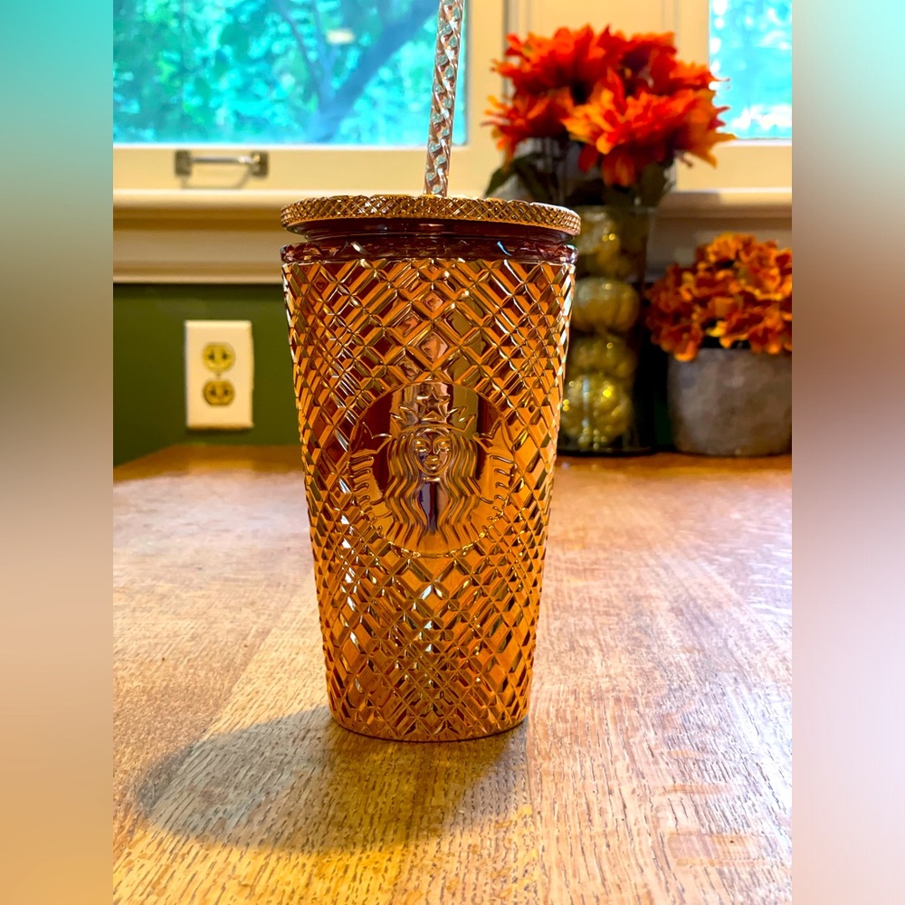 LIKE NEW rose gold Starbucks tumbler